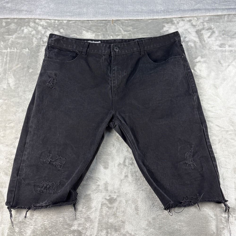 Smoke Rise Shorts Mens 42 Slim Fit Black Distressed Raw Hem EUC
